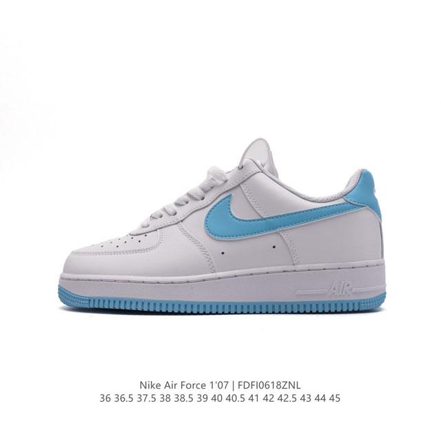 公司级 耐克 Nike Air Force 1 '07 Low 空军一号含气垫 低帮百搭厚底增高休闲运动板鞋。柔软、弹性十足的缓震性能和出色的中底设计，横跨复古