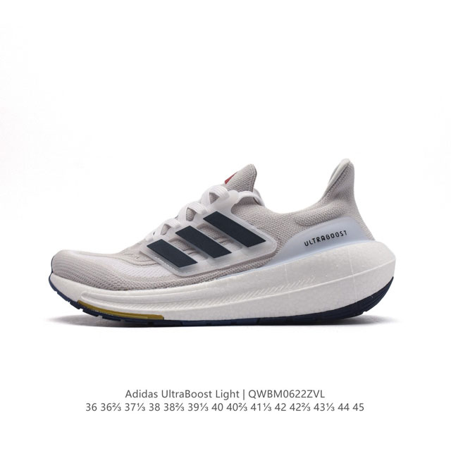 阿迪达斯 .老爹鞋 全新ADIDAS ULTRA LIGHT BOOST 系列超轻升级，10周年新一代缓震运动跑鞋。在阿迪达斯BOOST跑鞋面世十周年之际，阿迪