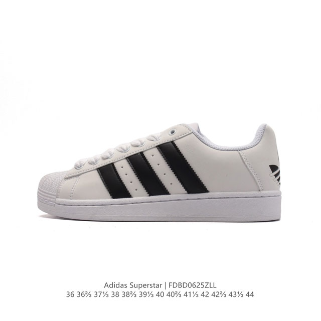 阿迪达斯 ADIDAS SUPERSTAR 三叶草经典贝壳头系列 新款休闲板鞋潮流男女士运动鞋 。鞋面柔软皮革材质 标志性的贝壳鞋头，锯齿三条纹，简约的线条。就