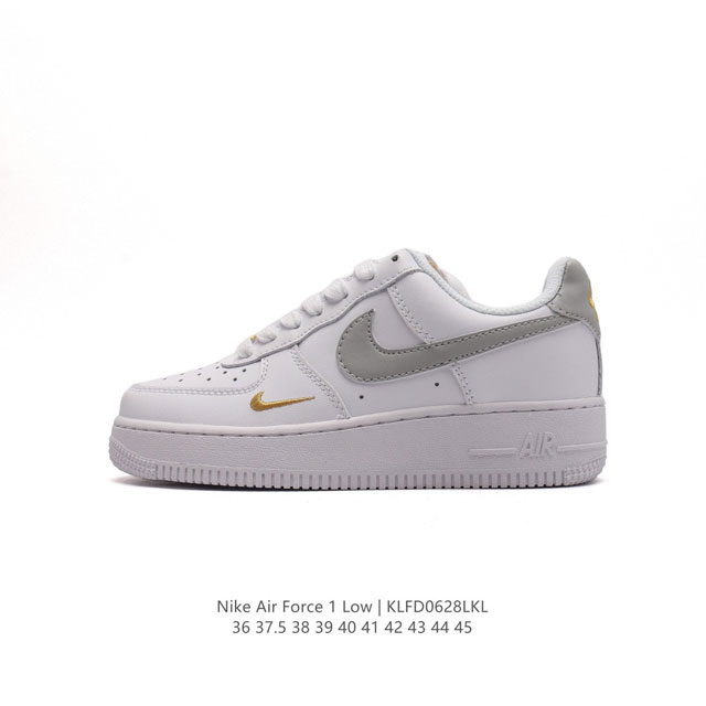 耐克 Nike Air Force 1 '07 Low 空军一号含气垫 低帮百搭厚底增高休闲运动板鞋。柔软、弹性十足的缓震性能和出色的中底设计，横跨复古与现代的