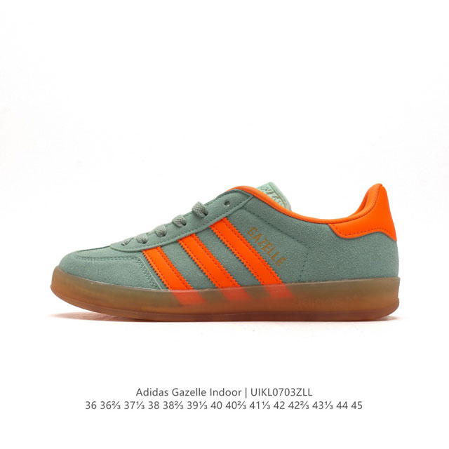 阿迪达斯 Adidas Originals Gazelle Indoor 复古三叶草防滑透明橡胶板鞋经典运动鞋。这款经典鞋,忠于原版设计,缀撞色三条纹和鞋跟饰片