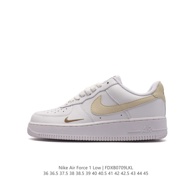 二层皮 耐克 Nike Air Force 1 '07 空军一号男女子运动鞋复古篮球鞋，巧妙结合复古美学和新潮魅力，旨在致敬 40 年来风靡世界的元年款篮球鞋。