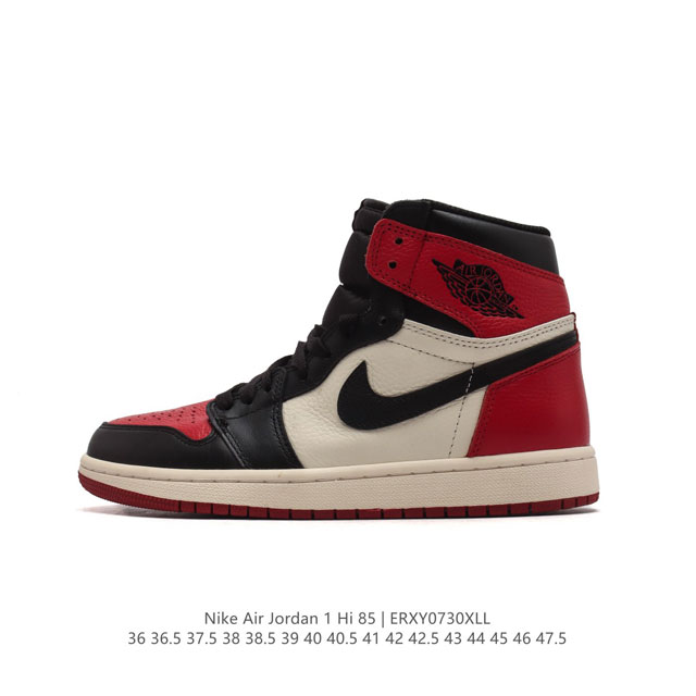 纯原版 耐克 Nike Air Jordan 1 Retro High Og 乔丹一代篮球鞋复刻运动鞋 皮面高帮板鞋的设计灵感源自运动夹克，带你重温入选球队时刻