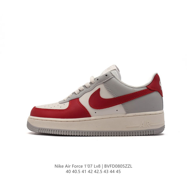 耐克 Nike Air Force 1 '07 Low 空军一号含气垫 低帮百搭厚底增高休闲运动板鞋。柔软、弹性十足的缓震性能和出色的中底设计，横跨复古与现代的