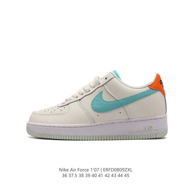 耐克 Nike Air Force 1 '07 Low 空军一号含气垫 低帮百搭厚底增高休闲运动板鞋。柔软、弹性十足的缓震性能和出色的中底设计，横跨复古与现代的