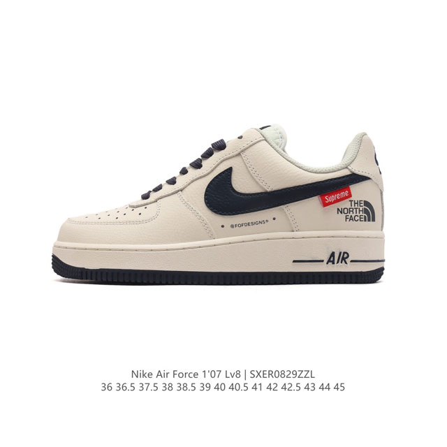 耐克 Nike Air Force 1 '07 Low 空军一号含气垫 低帮百搭厚底增高休闲运动板鞋。柔软、弹性十足的缓震性能和出色的中底设计，横跨复古与现代的