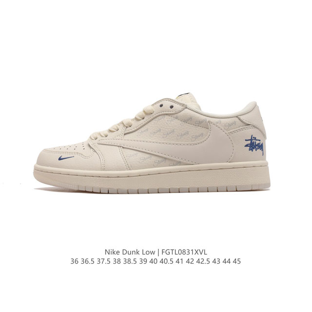 公司级 耐克 Nike Dunk Low 运动鞋复古板鞋，尽情迈步，彰显个性风采。采用柔软皮革鞋面，经久耐穿，塑就如元年款 Dunk 般的复古质感。全掌型橡胶外