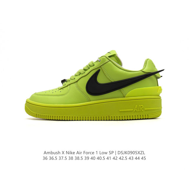 公司级 耐克 空军一号 Af1 低帮休闲板鞋 Ambush X Nk Air Force 1'07 Low Sp 空军一号联名标志性的swoosh延伸至鞋跟之外