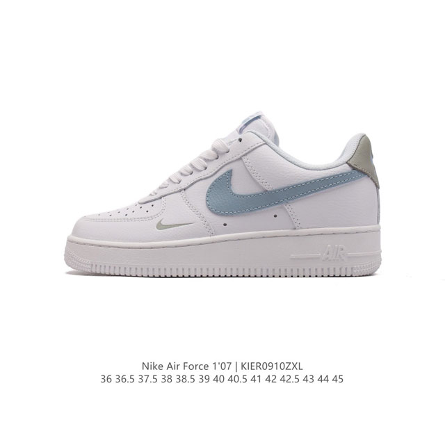 耐克 Nike Air Force 1 '07 Low 空军一号含气垫 低帮百搭厚底增高休闲运动板鞋。柔软、弹性十足的缓震性能和出色的中底设计，横跨复古与现代的