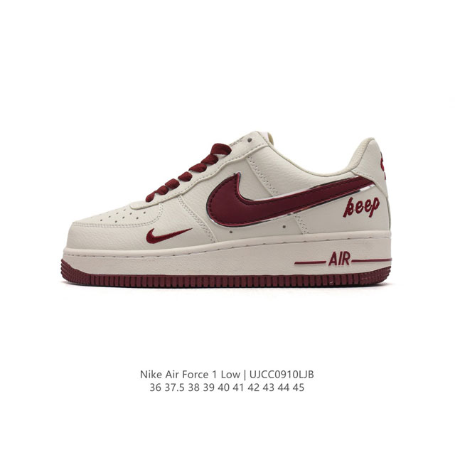 耐克 Nike Air Force 1 '07 Low 空军一号 2024年新款 含气垫 低帮百搭厚底增高休闲运动板鞋。柔软、弹性十足的缓震性能和出色的中底设计