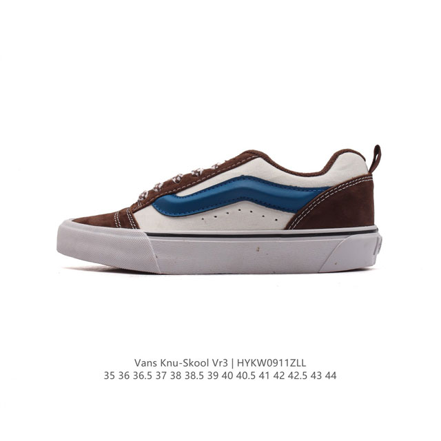 万斯 Vans Knu-Skool Vr3 Lx 面包鞋。坎普尔 茱利安系列低帮复古硫化休闲运动板鞋“肥胖版大logo”要说整个年最为热门的鞋型之一， 面包鞋