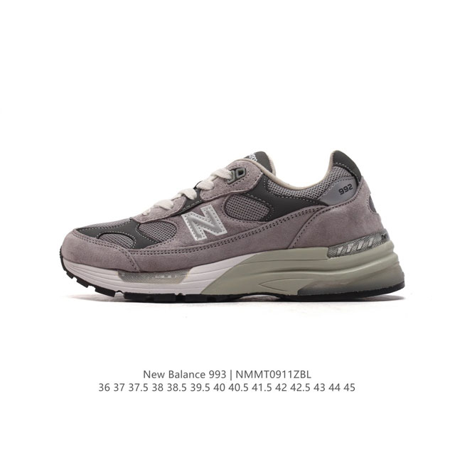 公司级 Newbalance 新百伦993系列美产老爹鞋总统经典复古运动鞋纽巴伦993总统慢跑鞋。卓越的舒适性与经典风格相得益彰，打造出我们的 Made In