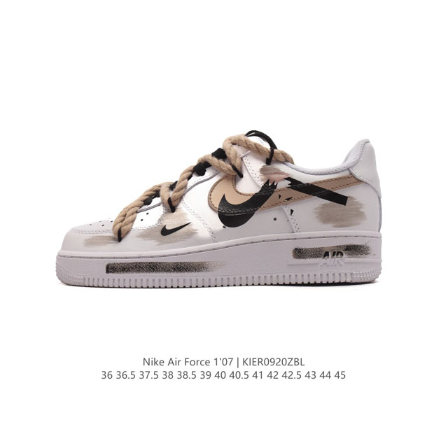 耐克 Nike Air Force 1 '07 Low 空军一号含气垫 解构绑带 双鞋带 低帮百搭厚底增高休闲运动板鞋。柔软、弹性十足的缓震性能和出色的中底设计