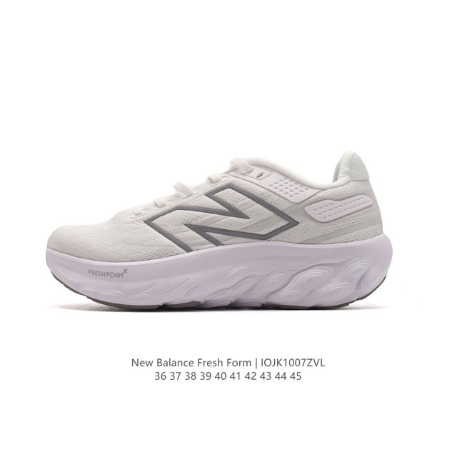 新百伦 [New Balance] Fresh Form 男女士运动鞋 厚底增高跑鞋，这款跑鞋不仅有着以大数据为基础的fresh Foam虎蜂大底，还有着独创的