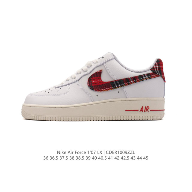 耐克 Nike Air Force 1 '07 Low 空军一号含气垫 小白鞋 低帮百搭厚底增高休闲运动板鞋。柔软、弹性十足的缓震性能和出色的中底设计，横跨复古