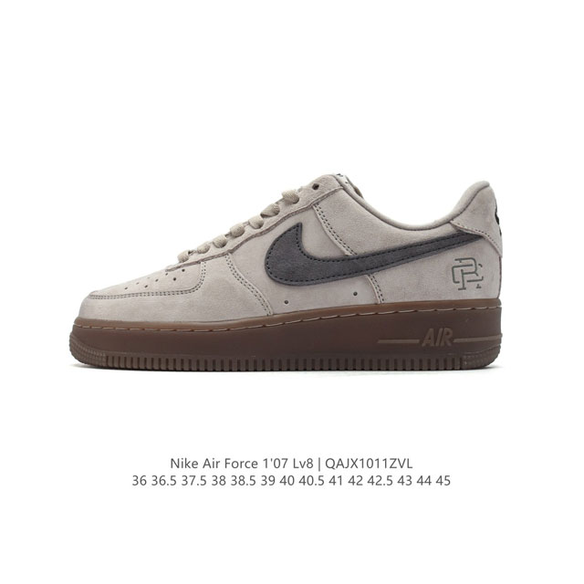 耐克 Nike Air Force 1 '07 Low 空军一号含气垫 小白鞋 低帮百搭厚底增高休闲运动板鞋。柔软、弹性十足的缓震性能和出色的中底设计，横跨复古