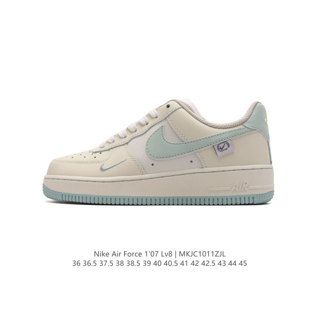 公司级 耐克 Nike Air Force 1 '07 Low 空军一号含气垫 小白鞋 低帮百搭厚底增高休闲运动板鞋。柔软、弹性十足的缓震性能和出色的中底设计，