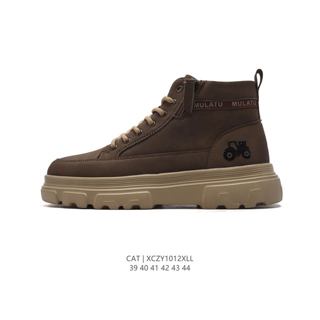 公司级 Cat Footwear Cat 卡特工装 休闲复古男鞋系列靴子 中高帮马丁靴 新款潮板鞋 专治各种不帅 鞋身轻便 舒适性相当不错 橡胶大底 上身随意搭