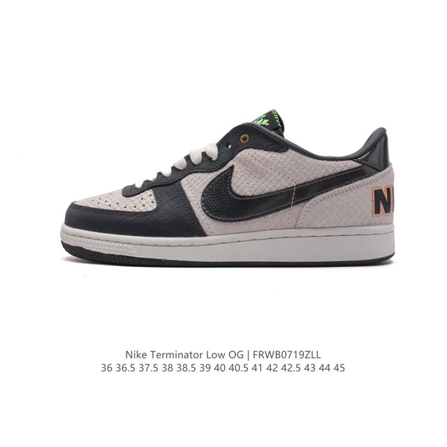 耐克 Nike Terminator Low 耐克终结者系列低帮滑板鞋 黄蓝密歇根 舒适 百搭 防滑耐磨复古板鞋。忠于原版，延续经典。采用耐穿舒适的利落皮革，助