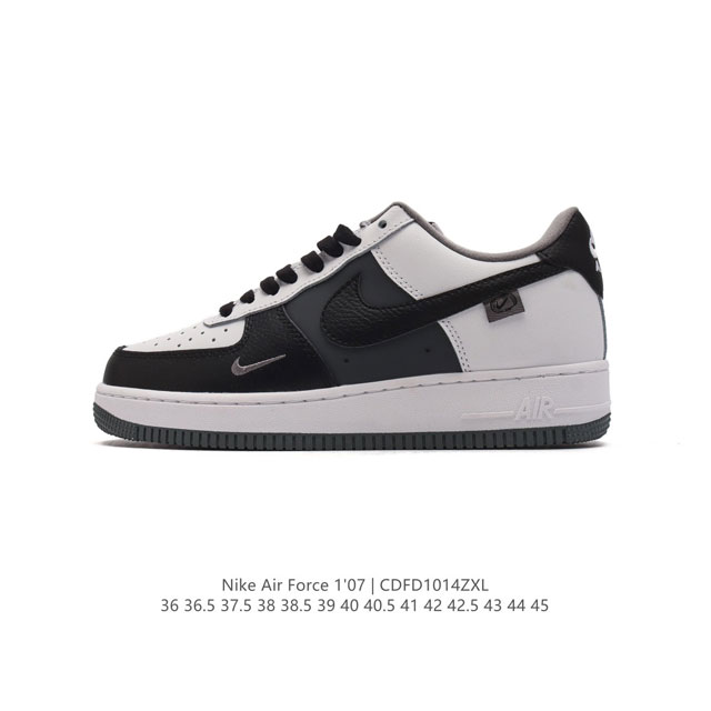 耐克 Nike Air Force 1 '07 Low 空军一号含气垫 低帮百搭厚底增高休闲运动板鞋。柔软、弹性十足的缓震性能和出色的中底设计，横跨复古与现代的