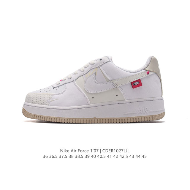 特价 耐克 Nike Air Force 1 '07 Low 空军一号含气垫 低帮百搭厚底增高休闲运动板鞋。柔软、弹性十足的缓震性能和出色的中底设计，横跨复古与