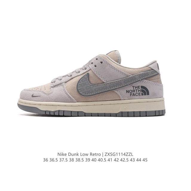 真标 耐克 Nike Dunk Low Retro 运动鞋复古板鞋 北面 北脸联名。作为 80 年代经典篮球鞋款，起初专为硬木球场打造，后来成为席卷街头的时尚标