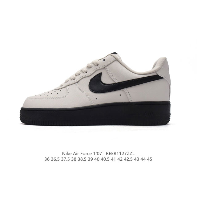 耐克 Nike Air Force 1 '07 Low 空军一号含气垫 小白鞋 低帮百搭厚底增高休闲运动板鞋。柔软、弹性十足的缓震性能和出色的中底设计，横跨复古