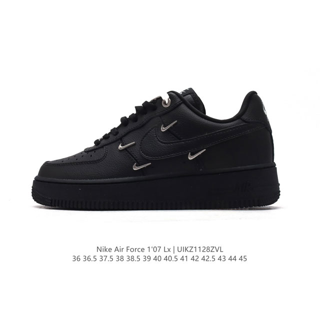 耐克 Nike Air Force 1 '07 Low 空军一号含气垫 小白鞋 附送logo品牌清洁刷 低帮百搭厚底增高休闲运动板鞋。柔软、弹性十足的缓震性能和