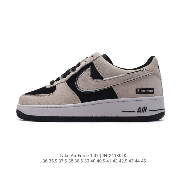 耐克 Nike Air Force 1 '07 Low 空军一号含气垫 小白鞋 低帮百搭厚底增高休闲运动板鞋。柔软、弹性十足的缓震性能和出色的中底设计，横跨复古