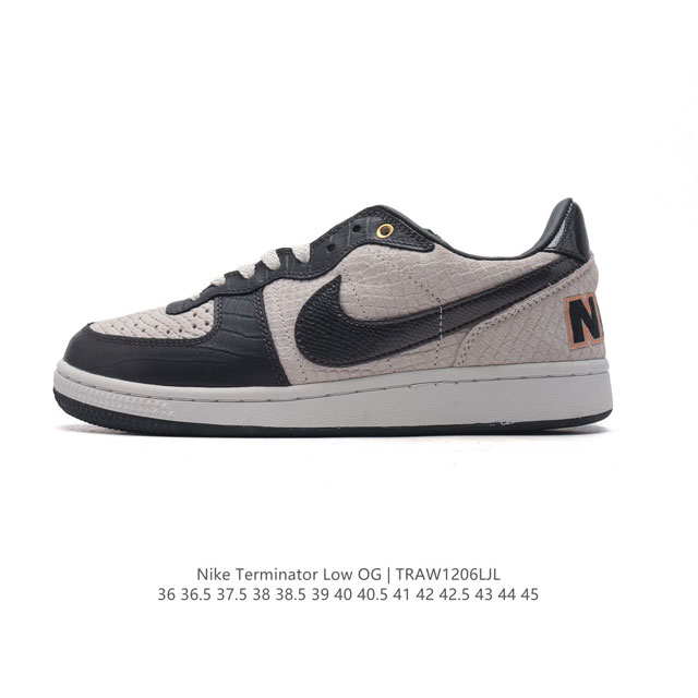 耐克 Nike Terminator Low 耐克终结者系列低帮滑板鞋 黄蓝密歇根 舒适 百搭 防滑耐磨复古运动鞋。忠于原版，延续经典。采用耐穿舒适的利落皮革，