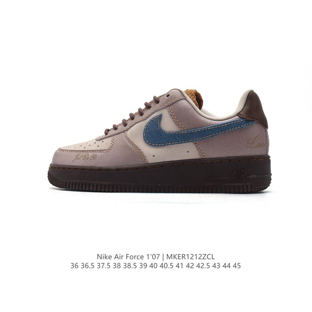 耐克 Nike Air Force 1 '07 Low 空军一号含气垫 小白鞋 低帮百搭厚底增高休闲运动板鞋。柔软、弹性十足的缓震性能和出色的中底设计，横跨复古