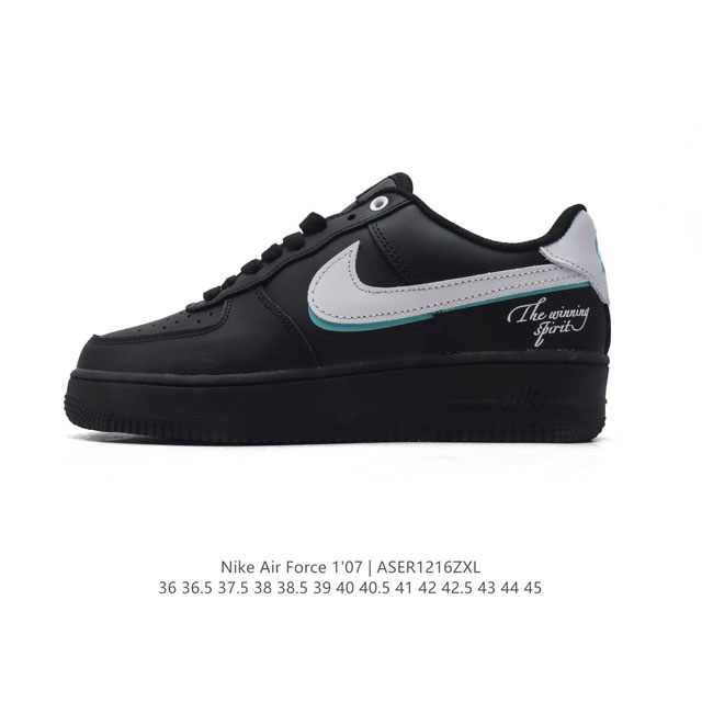 耐克 Nike Air Force 1 '07 Low 空军一号含气垫 小白鞋 低帮百搭厚底增高休闲运动板鞋。柔软、弹性十足的缓震性能和出色的中底设计，横跨复古