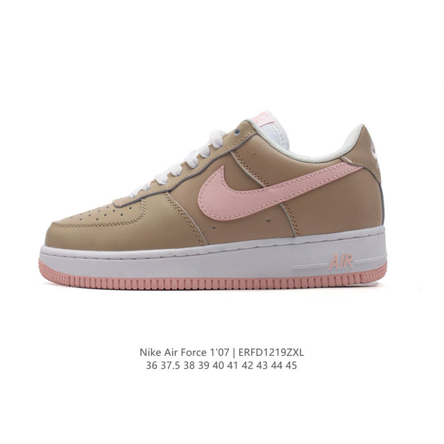 耐克 Nike Air Force 1 '07 Low 空军一号含气垫 小白鞋 低帮百搭厚底增高休闲运动板鞋。柔软、弹性十足的缓震性能和出色的中底设计，横跨复古