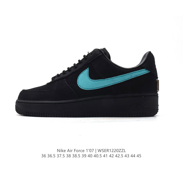 耐克 Nike Air Force 1 '07 Low 空军一号含气垫 小白鞋 低帮百搭厚底增高休闲运动板鞋。柔软、弹性十足的缓震性能和出色的中底设计，横跨复古