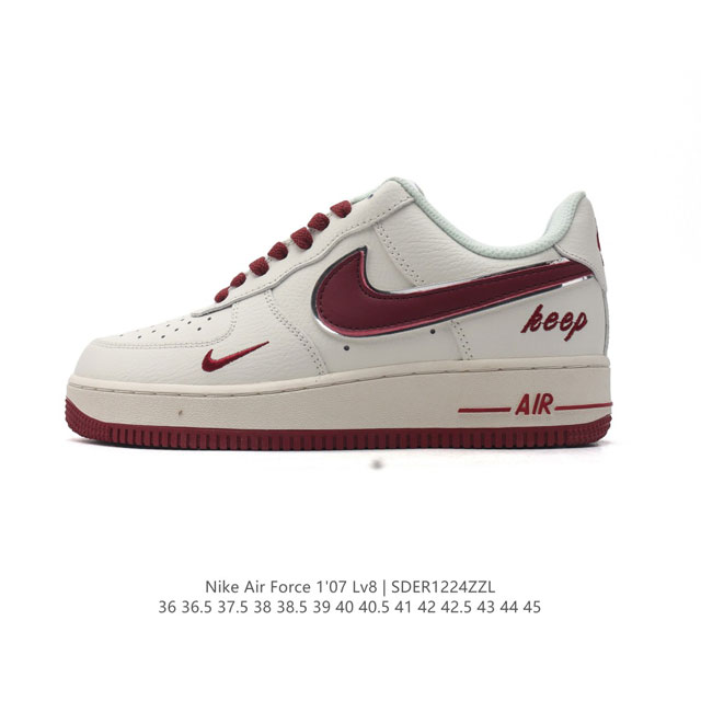 耐克 Nike Air Force 1 '07 Low 空军一号含气垫 小白鞋 低帮百搭厚底增高休闲运动板鞋。柔软、弹性十足的缓震性能和出色的中底设计，横跨复古