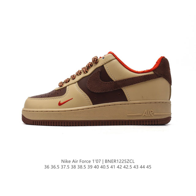 耐克 Nike Air Force 1 '07 Low 空军一号含气垫 小白鞋 低帮百搭厚底增高休闲运动板鞋。柔软、弹性十足的缓震性能和出色的中底设计，横跨复古