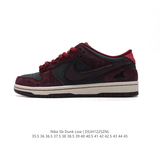 公司级 耐克 Nike Dunk Low Retro 运动鞋复古板鞋。作为 80 年代经典篮球鞋款，起初专为硬木球场打造，后来成为席卷街头的时尚标杆，现以经典细