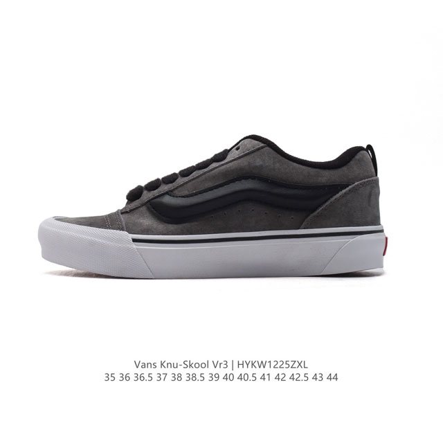 万斯 Vans Knu-Skool Vr3 Lx 面包鞋皮革鞋面。坎普尔 茱利安系列低帮复古硫化休闲运动板鞋“肥胖版大logo”要说整个年最为热门的鞋型之一，