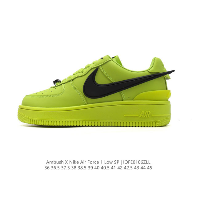 公司级 耐克 空军一号 Af1 低帮休闲板鞋 Ambush X Nk Air Force 7 Low Sp 空军一号联名标志性的swoosh延伸至鞋跟之外，鞋舌