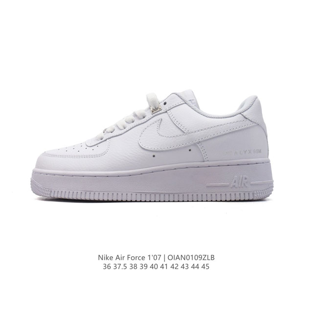 耐克 Nike Air Force 1 '07 Low 空军一号含气垫 小白鞋 低帮百搭厚底增高休闲运动板鞋。柔软、弹性十足的缓震性能和出色的中底设计，横跨复古