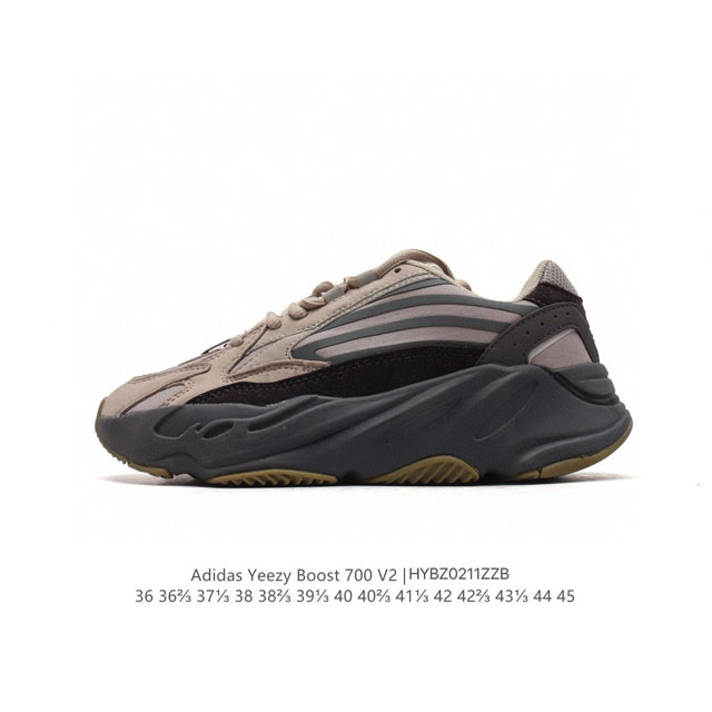 阿迪达斯Adidas Yeezy 700 V2 3M反光椰子厚底男女老爹鞋缓震透气舒适中性跑鞋。在原鞋型Yeezy Boost 700稍作修改，整体鞋型流线型更 - 点击图像关闭