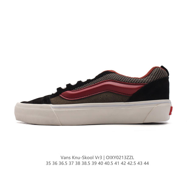 万斯 Vans Knu-Skool Vr3 Lx 面包鞋皮革鞋面。坎普尔 茱利安系列低帮复古硫化休闲运动板鞋“肥胖版大Logo”要说整个年最为热门的鞋型之一，