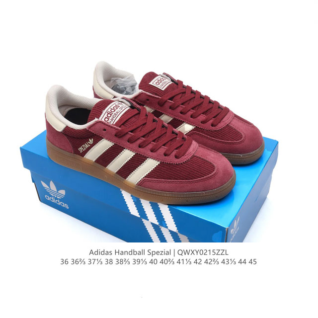 公司级 阿迪达斯 Adidas Handball Spezial 低帮三叶草学院风复古休闲板鞋 德训鞋 橡胶底柔软皮革经典运动鞋板鞋。圆头、缝合拼接设计、正面绑