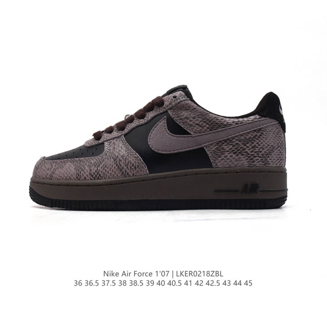 公司级 耐克Nike Air Force 1 Low 空军一号 Af1 小白鞋 低帮百搭厚底增高休闲运动板鞋。柔软、弹性十足的缓震性能和出色的中底设计，横跨复古