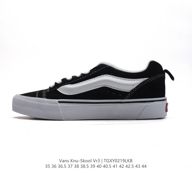 万斯 Vans Knu-Skool Vr3 Lx 面包鞋皮革鞋面。坎普尔 茱利安系列低帮复古硫化休闲运动板鞋“肥胖版大Logo”要说整个年最为热门的鞋型之一， - 点击图像关闭