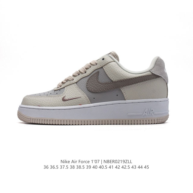 耐克Nike Air Force 1 Low 空军一号 Af1 小白鞋 低帮百搭厚底增高休闲运动板鞋。柔软、弹性十足的缓震性能和出色的中底设计，横跨复古与现代的 - 点击图像关闭