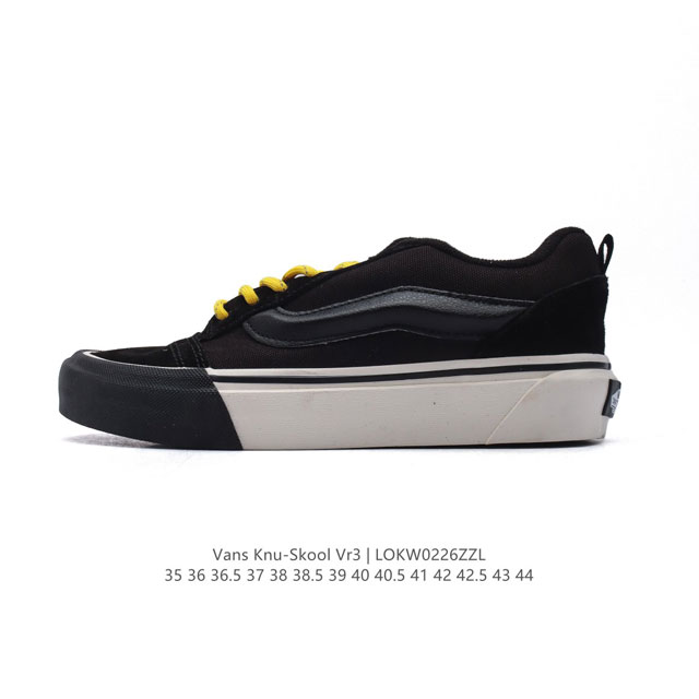 万斯 Vans Knu-Skool Vr3 Lx 面包鞋帆布鞋面。坎普尔 茱利安系列低帮复古硫化休闲运动板鞋“肥胖版大Logo”要说整个年最为热门的鞋型之一，