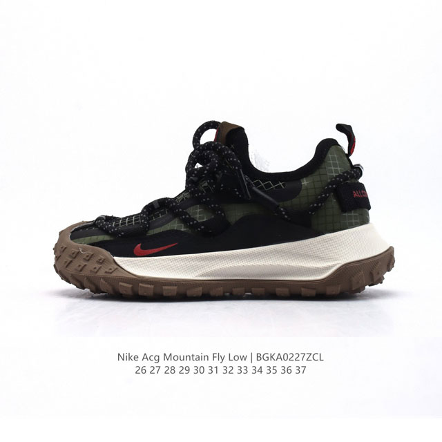 童鞋 耐克 儿童运动鞋 Nike Acg Mountain Fly Low Gtx Se 男女童运动鞋户外登山徒步鞋，采用匠心设计，打造耐穿迅疾风格，让你在沙漠