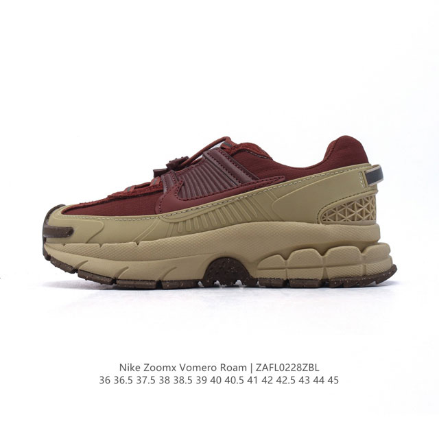 公司级耐克Nike Zoom Vomero Roam 马拉松复古跑五代休闲运动慢跑鞋 厚底增高老爹鞋。采用环保纤维革饰片组合网眼布鞋面材质 升级正确后跟Tpu加