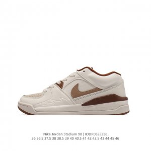 耐克运动板鞋 Nike Air Jordan Stadium 90 Stadium 乔丹 Aj 90 篮球鞋。Jordan Stadium 90充满了对tink